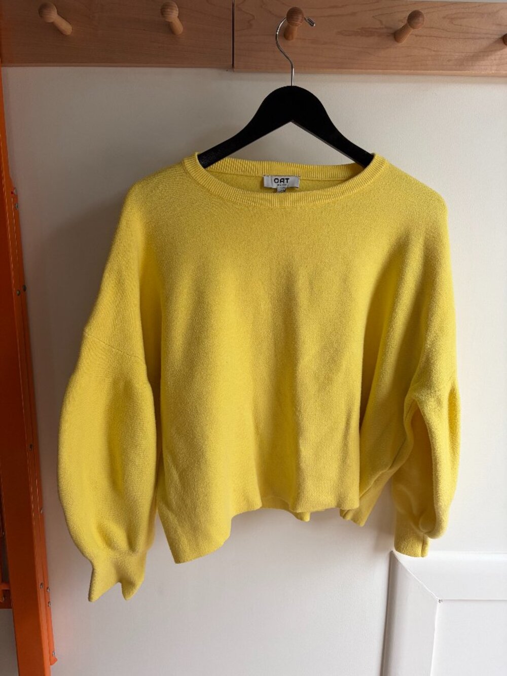 Oat New York Balloon Sleeve Sweater